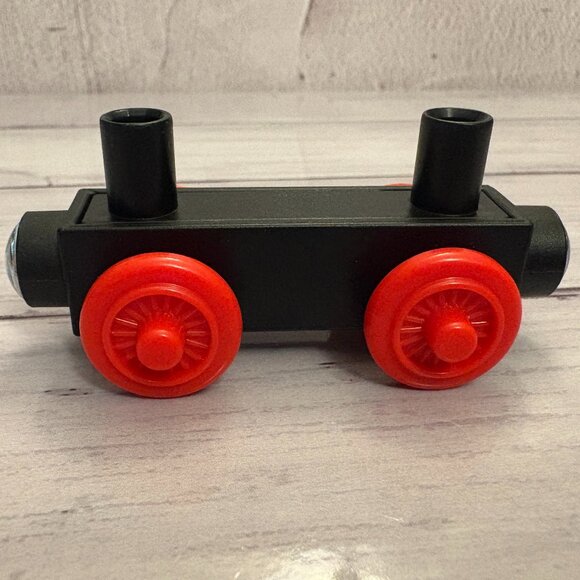 Thomas & Friends Magnetic Wooden Railway Slot & Build Chassis Only (SKU: 199TO) - Picture 1 of 4